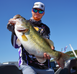 Josh Bertrand has been the most consistent Elite pro in 2018: he's finished in the Top 50 at every event, with two Top 10s. Expect Bertrand to make a surge inside the Top 6 at the St. Lawrence event: he's finished 8th, 11th and 16th the three times the Elites have fished there. Photo by Joel Shangle.